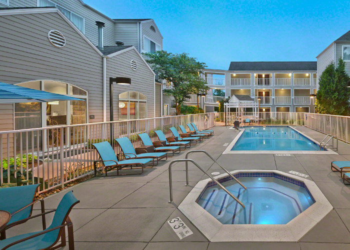 Residence Inn with pool